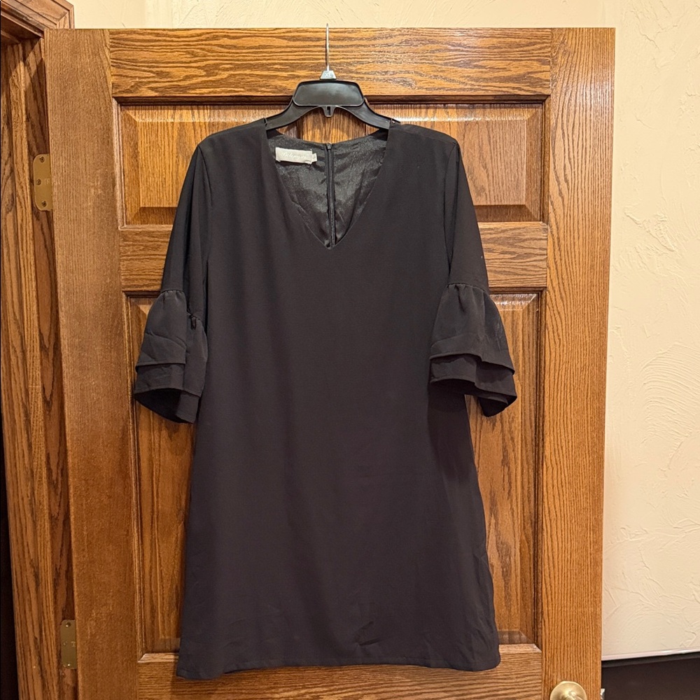 Women's Black V-Neck Mini Dress with Tiered Ruffle Sleeves